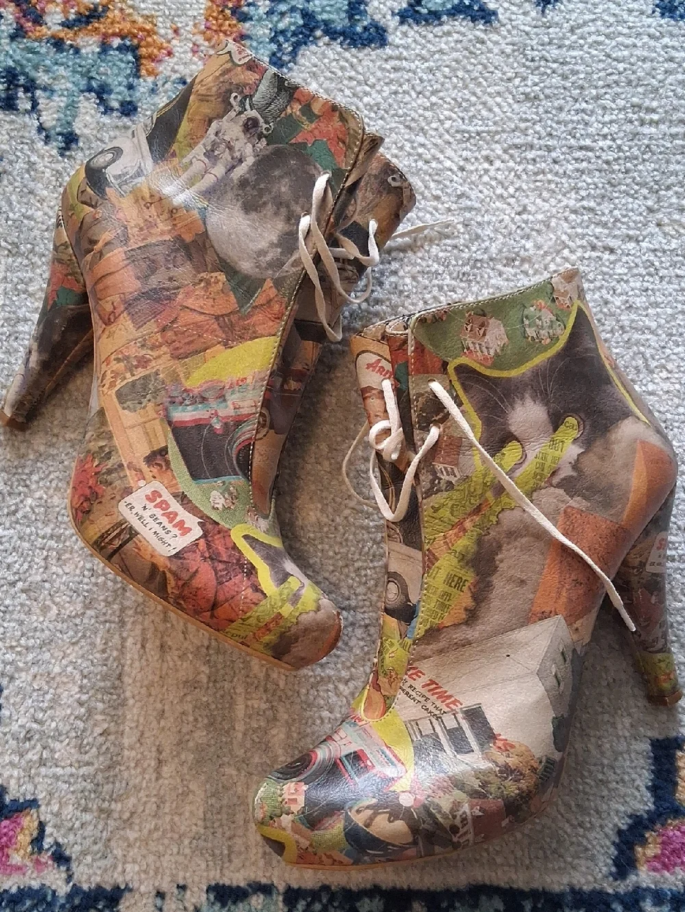 Dogo Retro Vintage Art Lace-Up Ankle Boots, Size 41 (10) - Picture 3 of 9